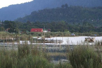 Danau Bratan