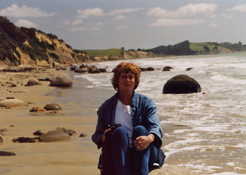 Amanda and the Moeraki boulders